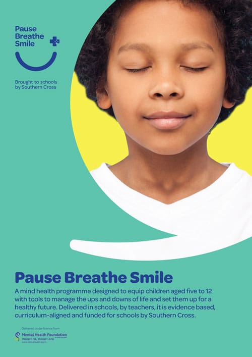 Te Reo Māori Pause Breathe Smile Brochure